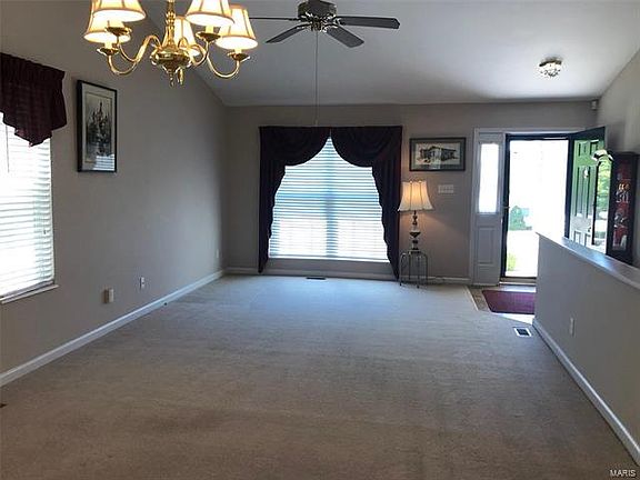 5th image of 10220 Highbury Ln