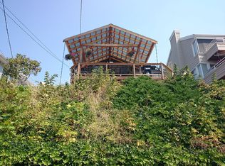 7510 44th Ave SW, Seattle, WA 98136