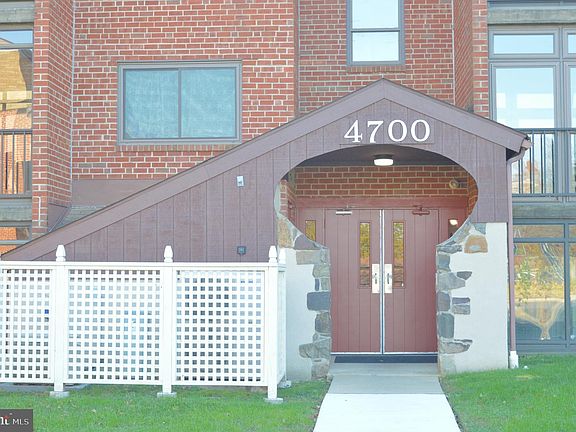 2nd image of 4700 Linden Knoll Dr APT 411