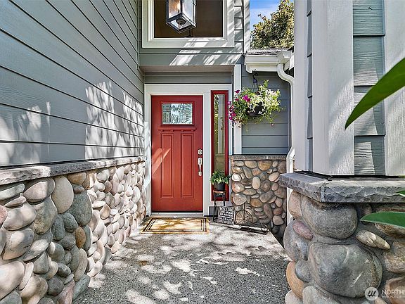 2nd image of 22812 SE 265th Place