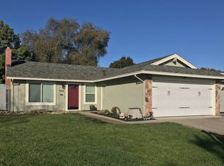1594 Honeysuckle Rd, Livermore, CA 94551