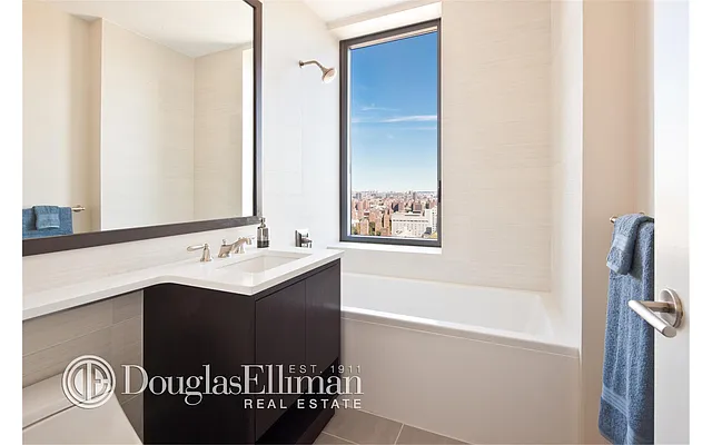 Sold by Douglas Elliman | media 20
