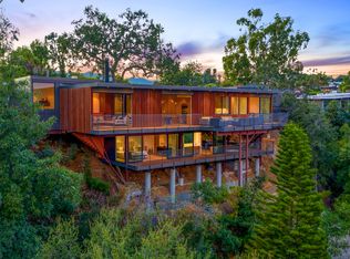 2020 Westridge Rd, Los Angeles, CA 90049