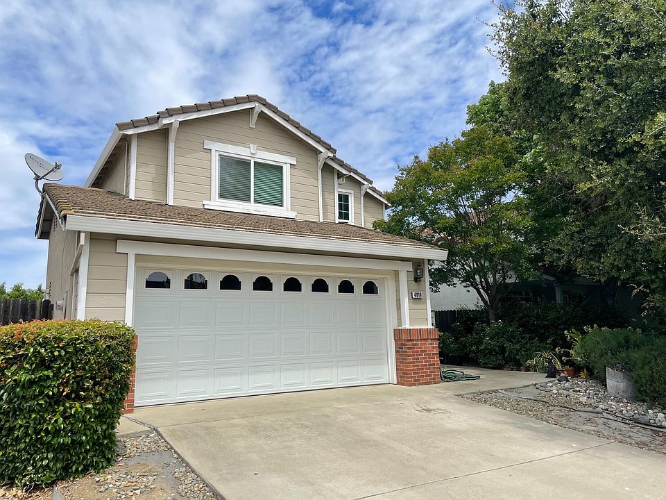 2nd image of 4019 Frontera Dr