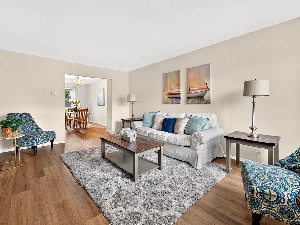 1302 Delvale Ave