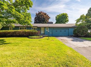 11 Penarrow Rd, Rochester, NY 14618