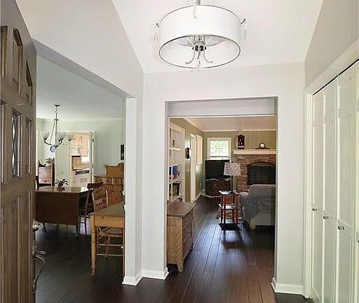 3rd image of 11401 W 99th Pl