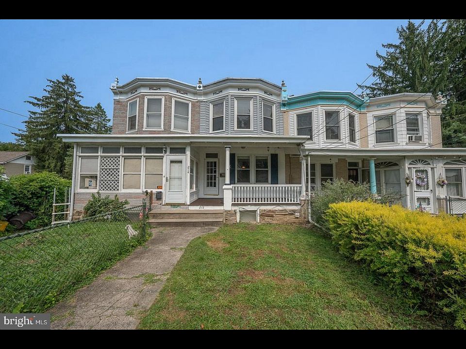 1st image of 212 Grove Ave