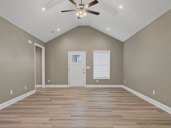 2nd image of 1346 Rhythm Ln