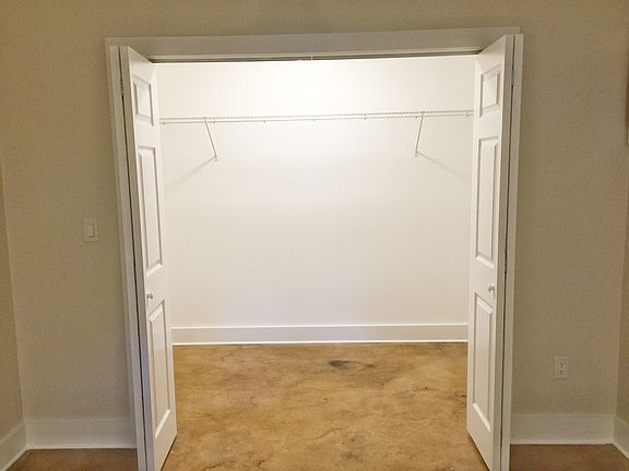 5th image of 1505 Altaloma Ave