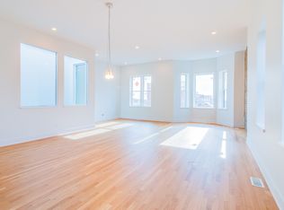 1640 W 18th St, Chicago, IL 60608