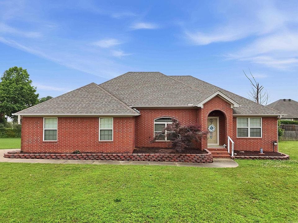 1st image of 2225 Caleb Dr