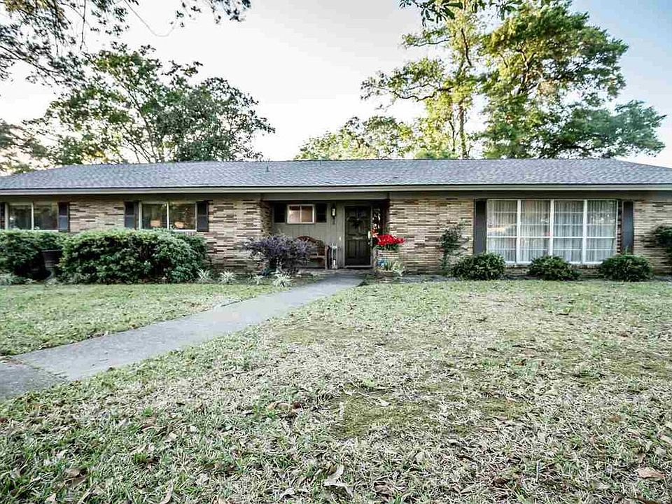 1st image of 1515 Longfellow Dr