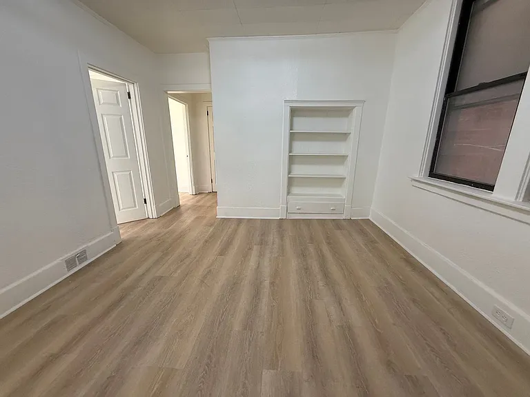 74 Pasadena Street — Photo 4