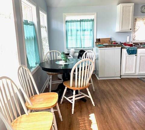 5th image of 2740 Sandon Cir #11