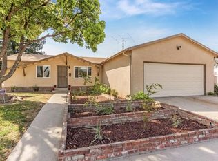 4609 N Clark St, Fresno, CA 93726