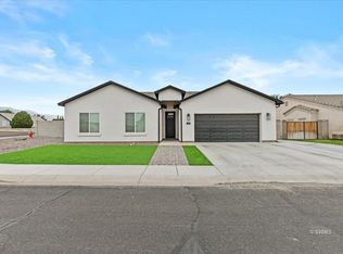 1492 N Cota Ln, Thatcher, AZ 85552