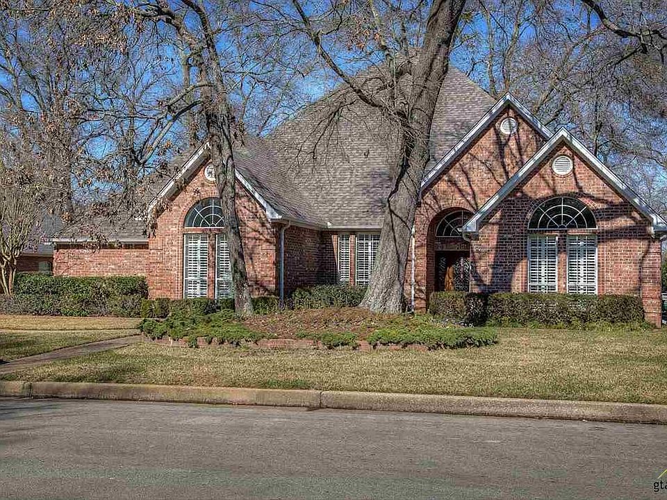 1st image of 1903 Royal Oak Dr