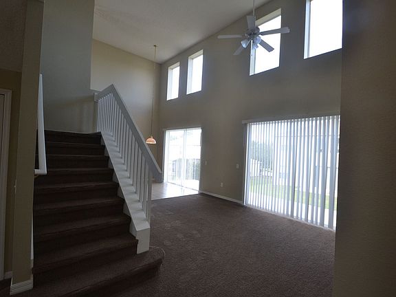 5th image of 184 Albany Dr