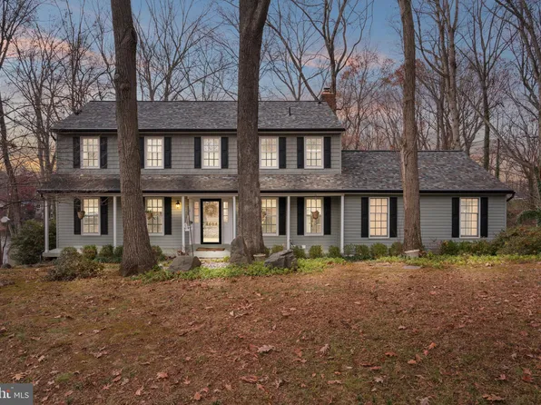 4604 Spalding Dr, Dumfries, VA 22025