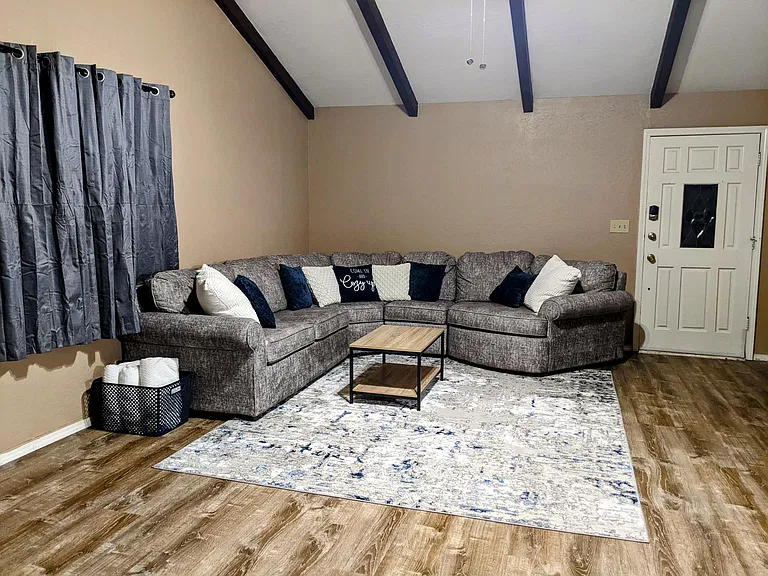 1580 S Destry Ln — Photo 51