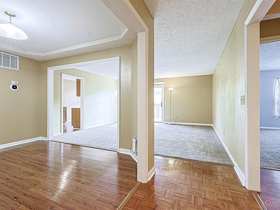 4th image of 4300 Regency Ridge Ct APT 208