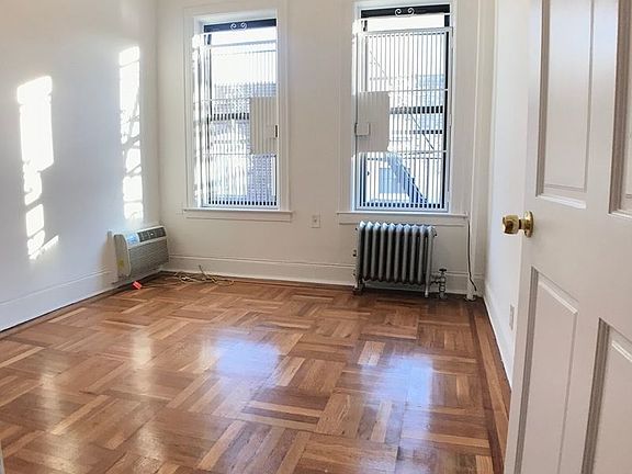 3rd image of 31-18 28th Ave #3F