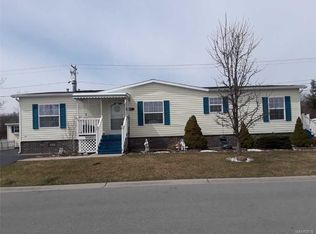 4001 Seneca Pkwy, Niagara Falls, NY 14304
