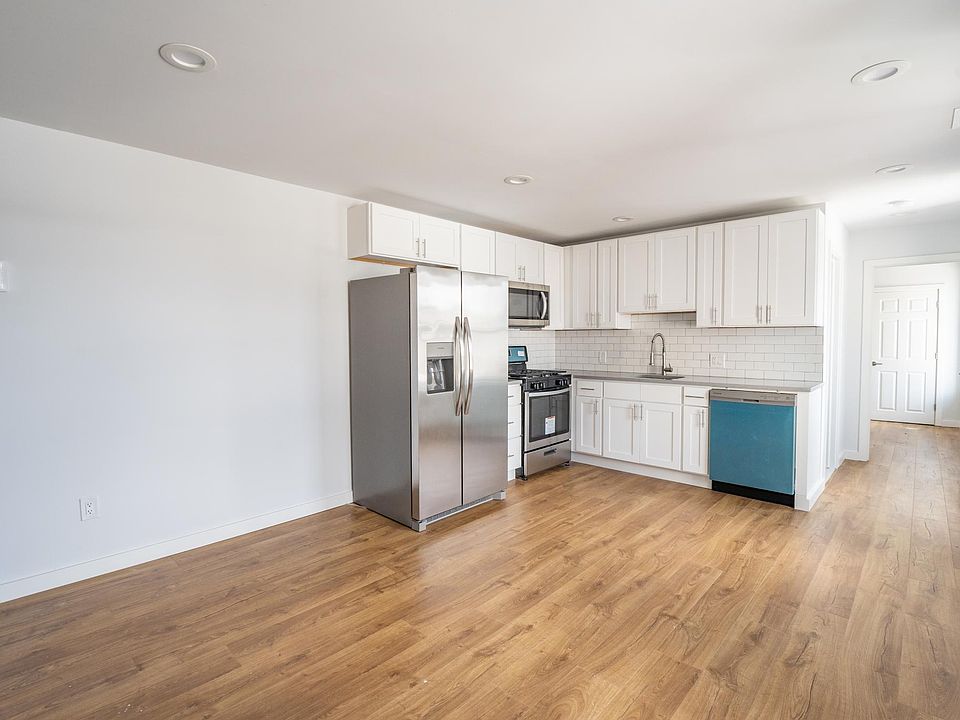 1st image of 2162 E York St #D