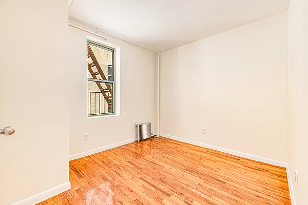 Rented by REAL New York | media 10