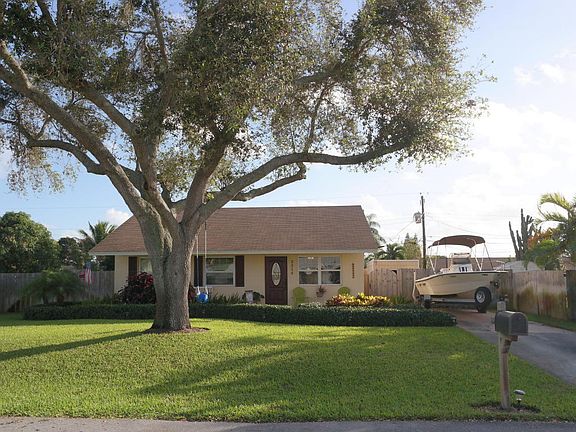 2nd image of 3314 Palomino Dr