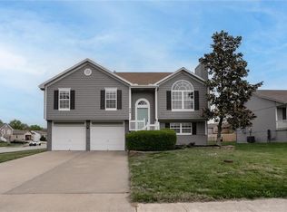 508 Secretariat St, Raymore, MO 64083