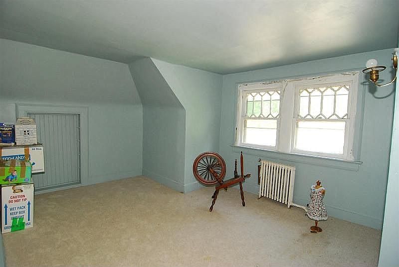 1st image of 360 Turrell Ave