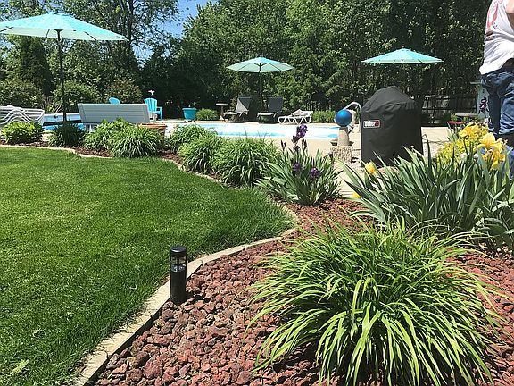 Unground fiberglass heated p