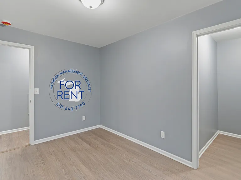 816 Asylum St — Photo 39