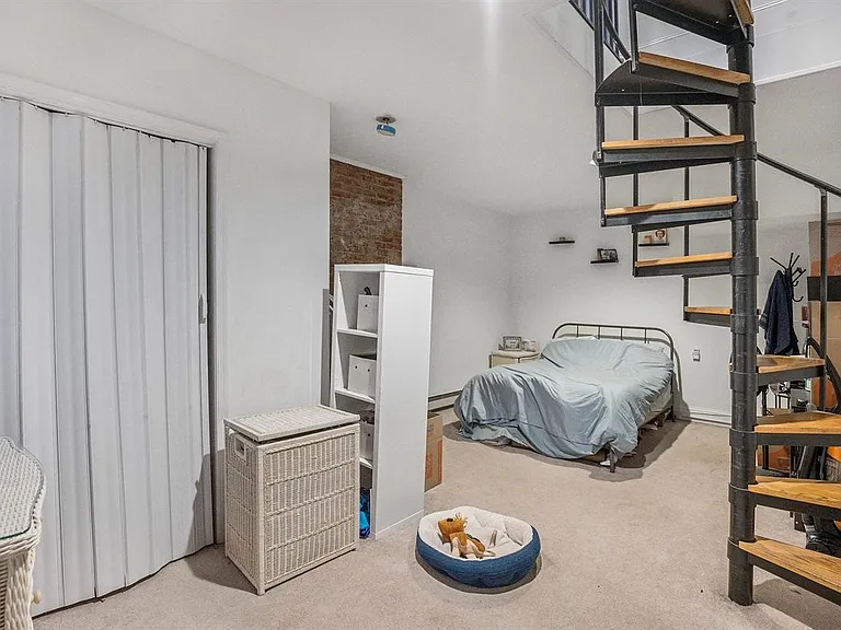 2043 Spruce St #1R — Photo 6