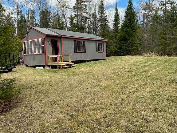 3rd image of 455 Mayfield Road
