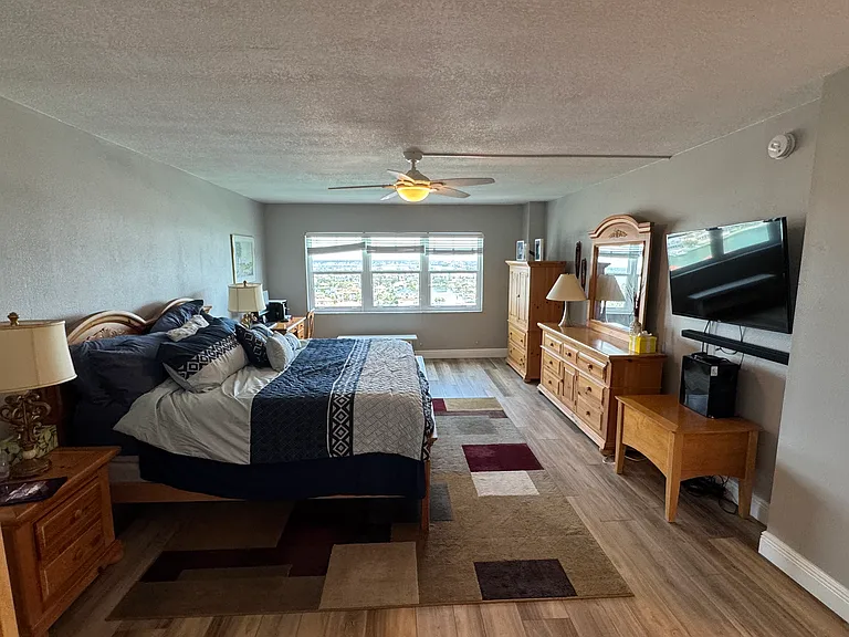 1621 Gulf Blvd #1601 — Photo 18