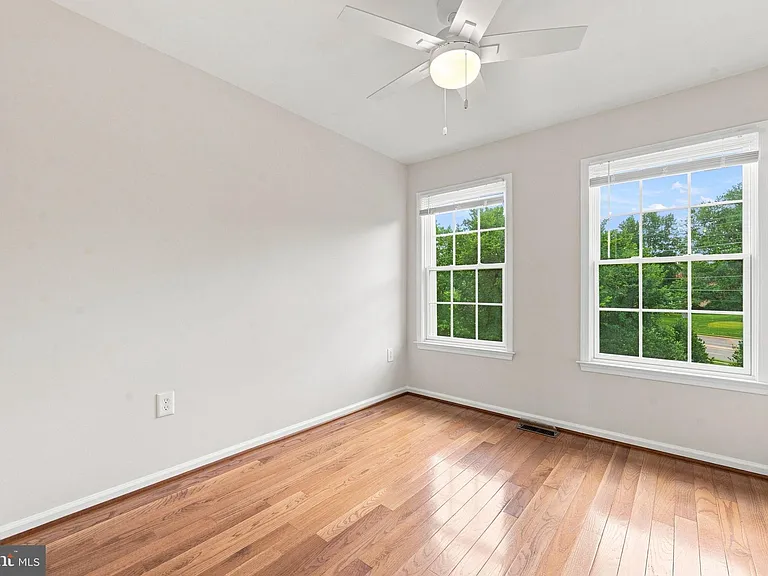 6147 Early Autumn Dr — Photo 28