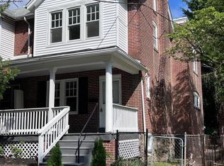 910 E 20th St, Chester, PA 19013