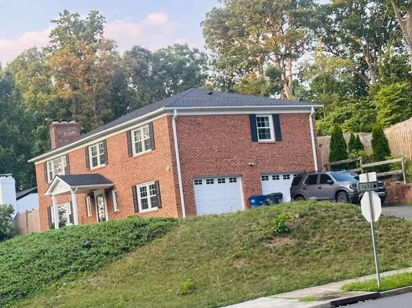 5012 Larno Dr, Alexandria, VA 22310