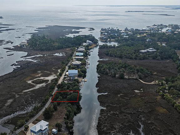 3rd image of Southside Dr