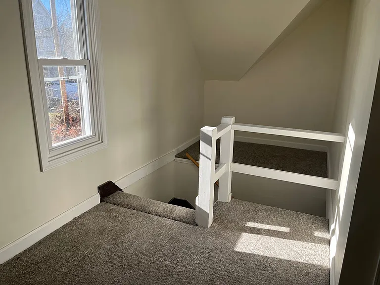 1025 E Land Pl — Photo 12