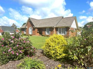 1000 Fielding Cir NW, Arab, AL 35016