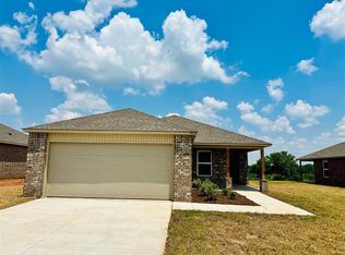 1416 Madison Ave, Shawnee, OK 74804