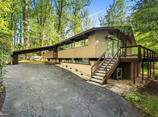 6551 Jay Miller Dr, Falls Church, VA 22041
