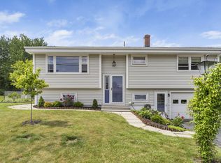 14 Valley St, Lewiston, ME 04240