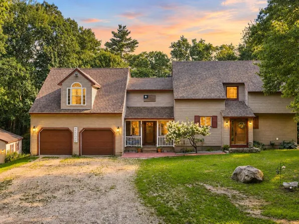 311 Rattlesnake Hill Road, Auburn, NH 03032