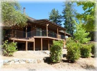 18060 Burgen Dr, Applegate, CA 95703