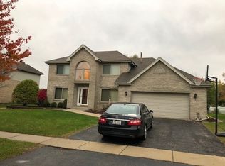 559 W Woodlawn Rd, New Lenox, IL 60451